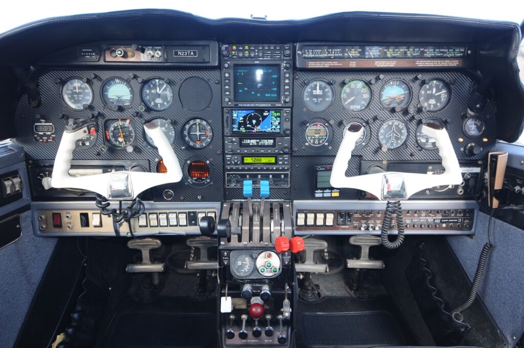 Aztec aircraft pilot console