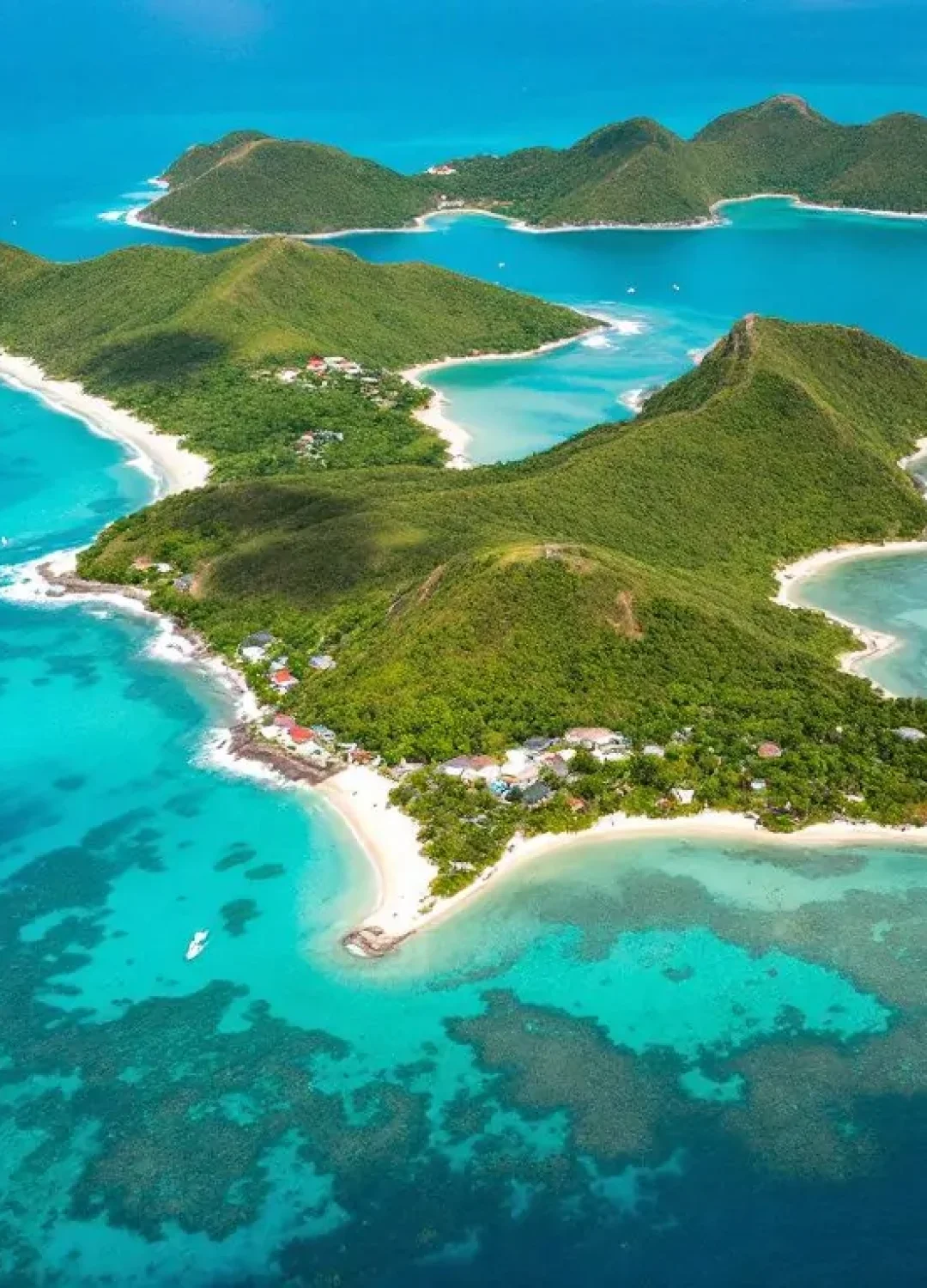 Photographie-aerienne-de-larchipel-des-Saintes-en-Guadeloupe Photographie-aerienne-de-larchipel-des-Saintes-en-Guadeloupe